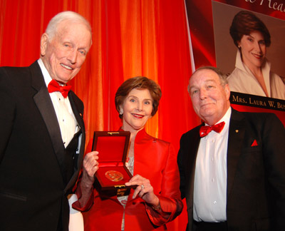 Mrs. Laura W. Bush is the 2011 recipient of the Denton A. Cooley Leadership Award. Mrs. Laura W. Bush is the 2011 recipient of the Denton A. Cooley Leadership Award.