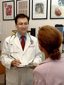 Dr. Mohammad Madjid advises cardiology patients to get flu vaccinations every year. Dr. Mohammad Madjid advises cardiology patients to get flu vaccinations every year.